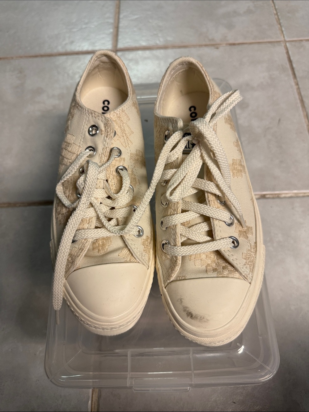 Converse Low-Top Sneakers in Cream